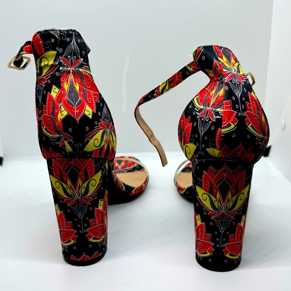 3in floral block heel size 10